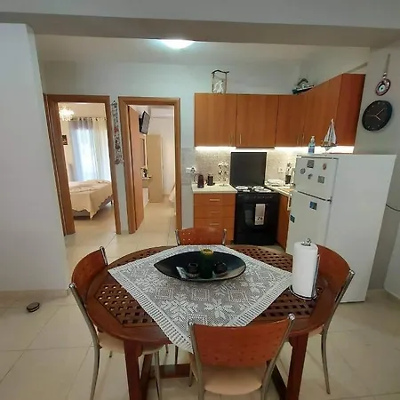 Modern Kallithea 1 *