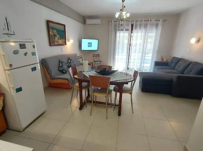 Modern Kallithea 1 *