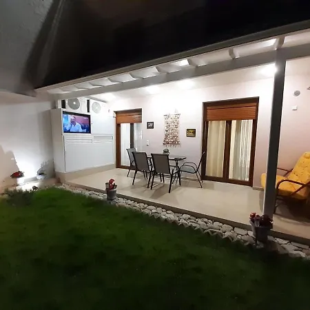 아파트 Modern Kallithea 1 *