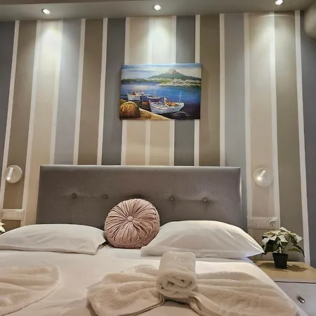 아파트 Modern Kallithea 1 *